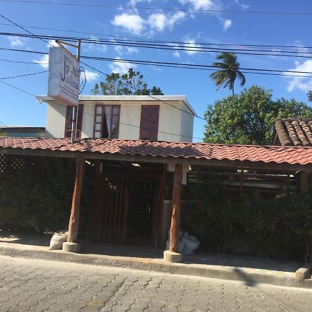 Hostel Julieta Rivas Bagian luar foto